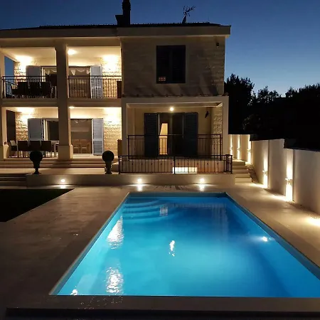 Msj Villa